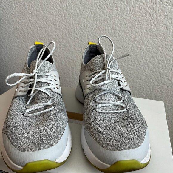 Cole Haan ZeroGrand sneakers - size 9 - Picture 2 of 4